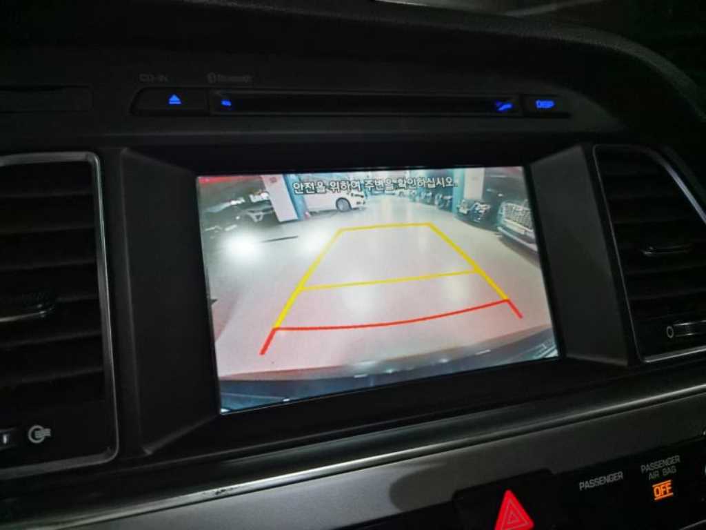 HYUNDAI Sonata - Vista 9