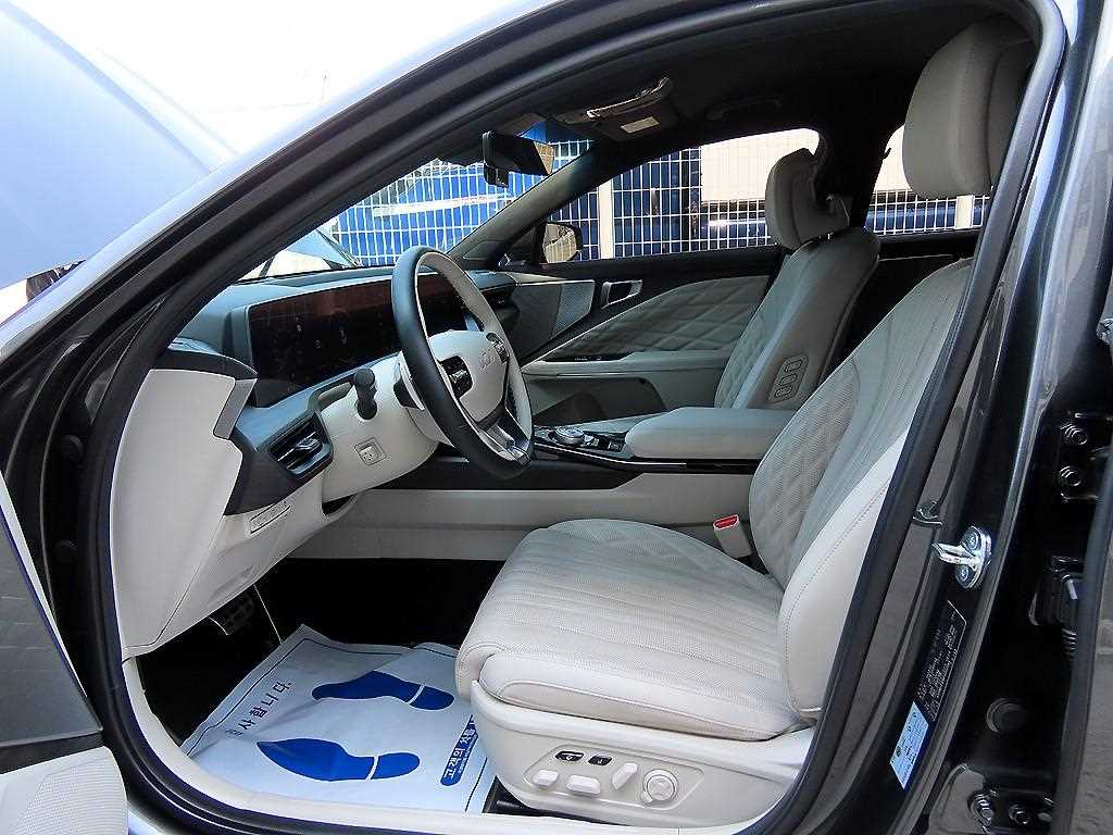 KIA K8 - Vista 5