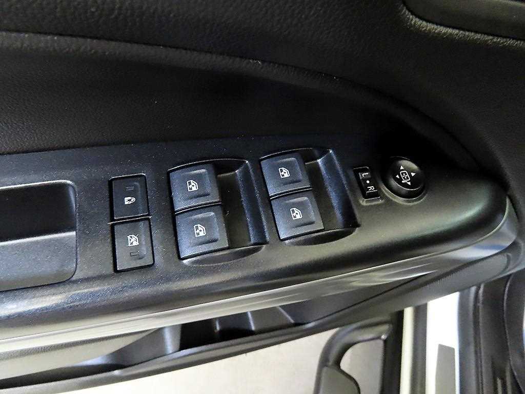 Chevrolet ?Colorado 2020 Blanco - Importación desde Corea - HF Imports Iquique - Foto 13