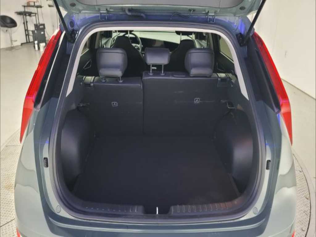 KIA Niro - Vista 12