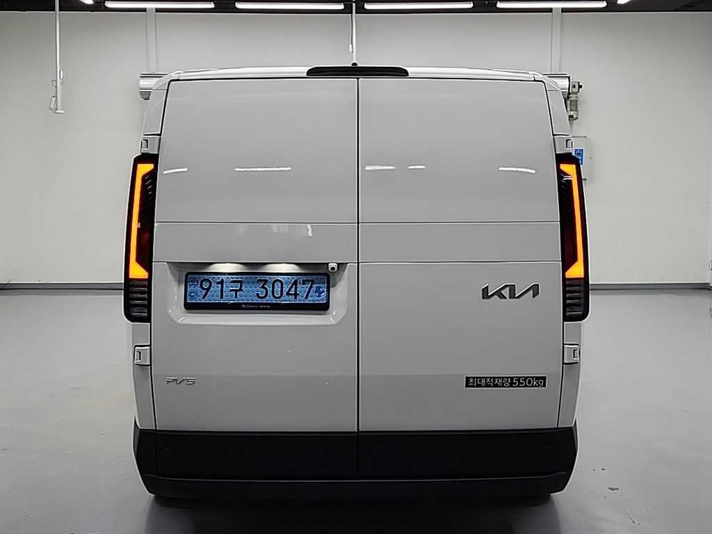 Small Truck Cargo (small) - Vista 3