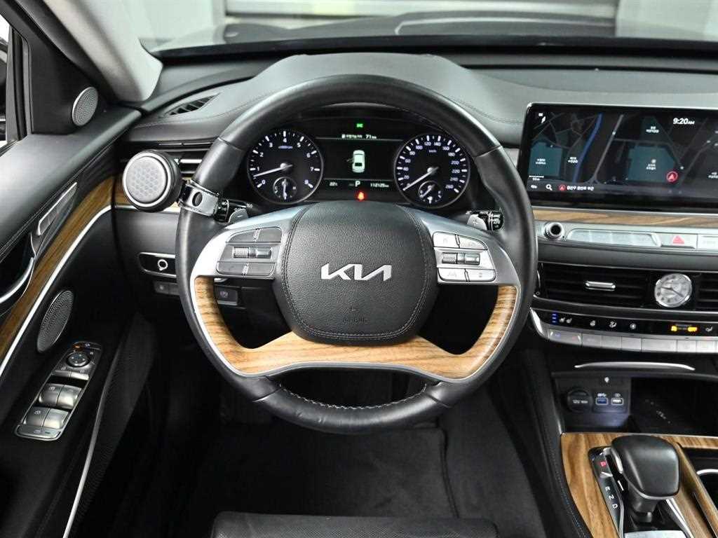 KIA K9 - Vista 6