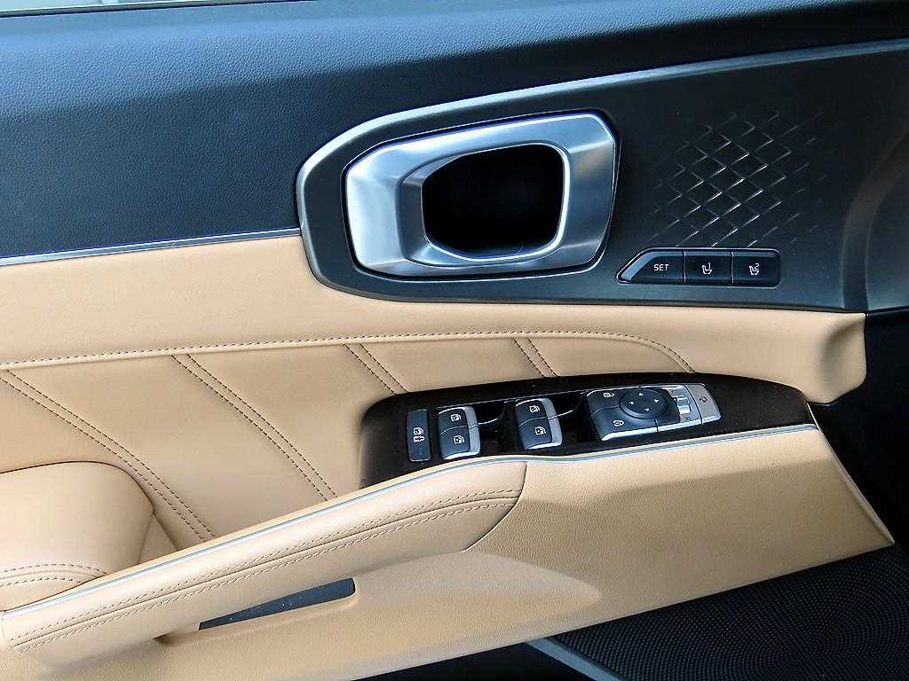 KIA Sorento - Vista 11