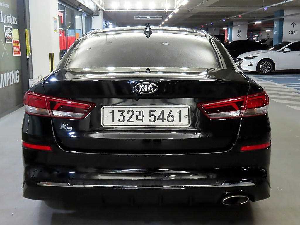 KIA K5 - Vista 5