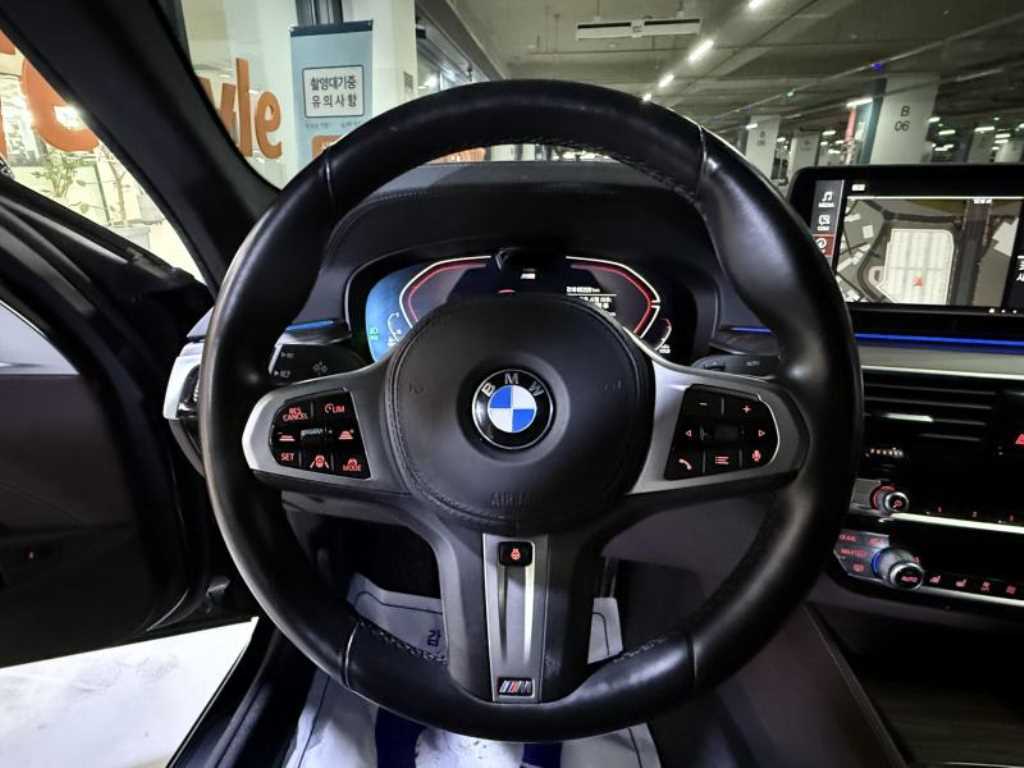 BMW 5 Series - Vista 10