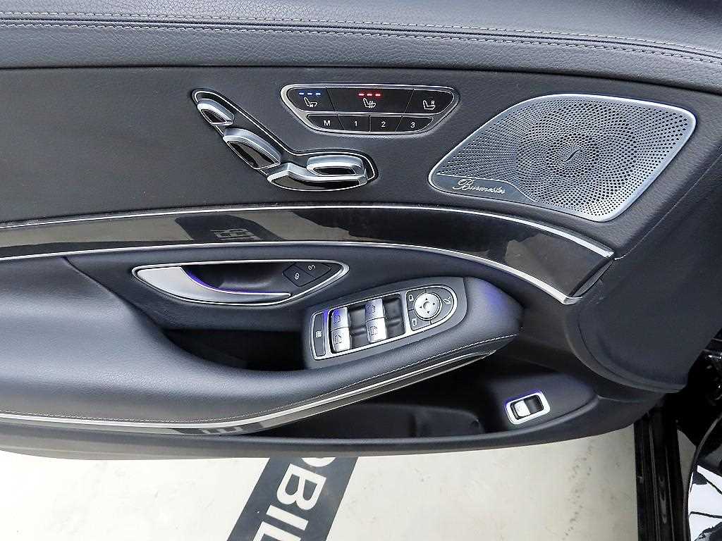Mercedes Benz S Class - Vista 11