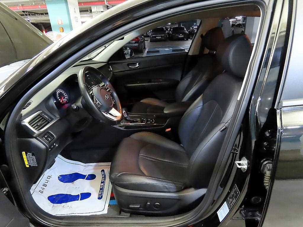 KIA K5 - Vista 6