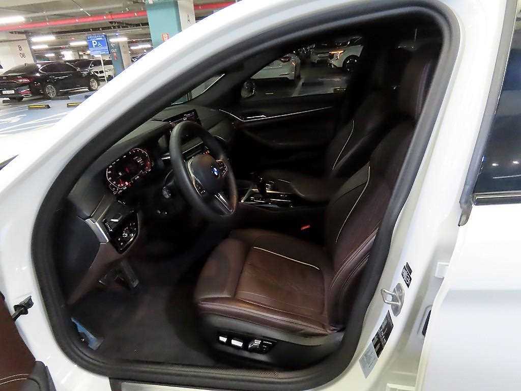 BMW 5 Series - Vista 6
