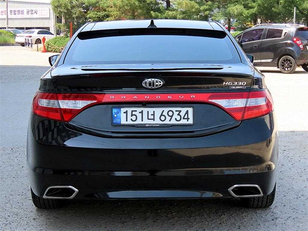 HYUNDAI Grandeur - Vista 4