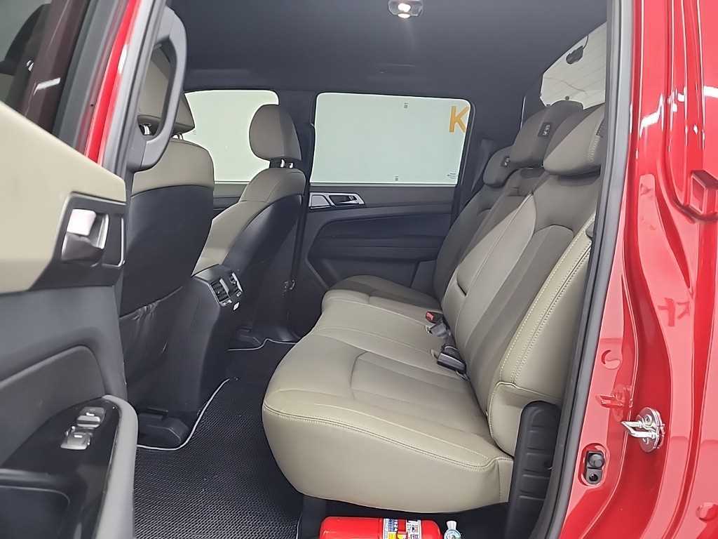 Ssangyong Musso - Vista 12