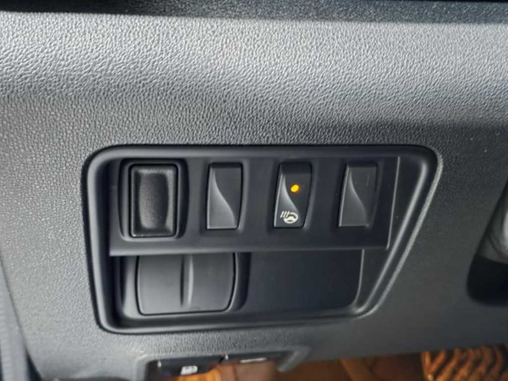 SAMSUNG QM6 2017 Blanco - Importación desde Corea - HF Imports Iquique - Foto 13