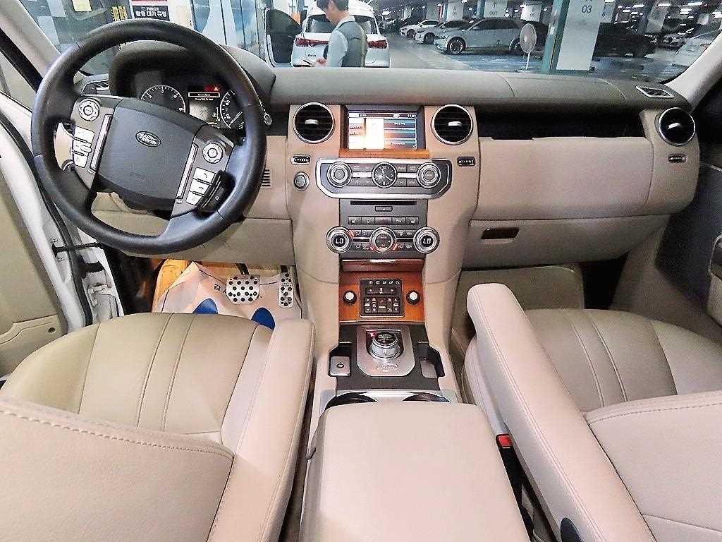 Land Rover Discovery - Vista 10