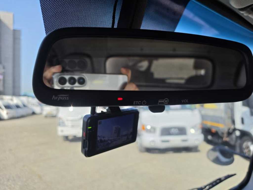 medium and large cargo truck 2021 Blanco - Importación desde Corea - HF Imports Iquique - Foto 19