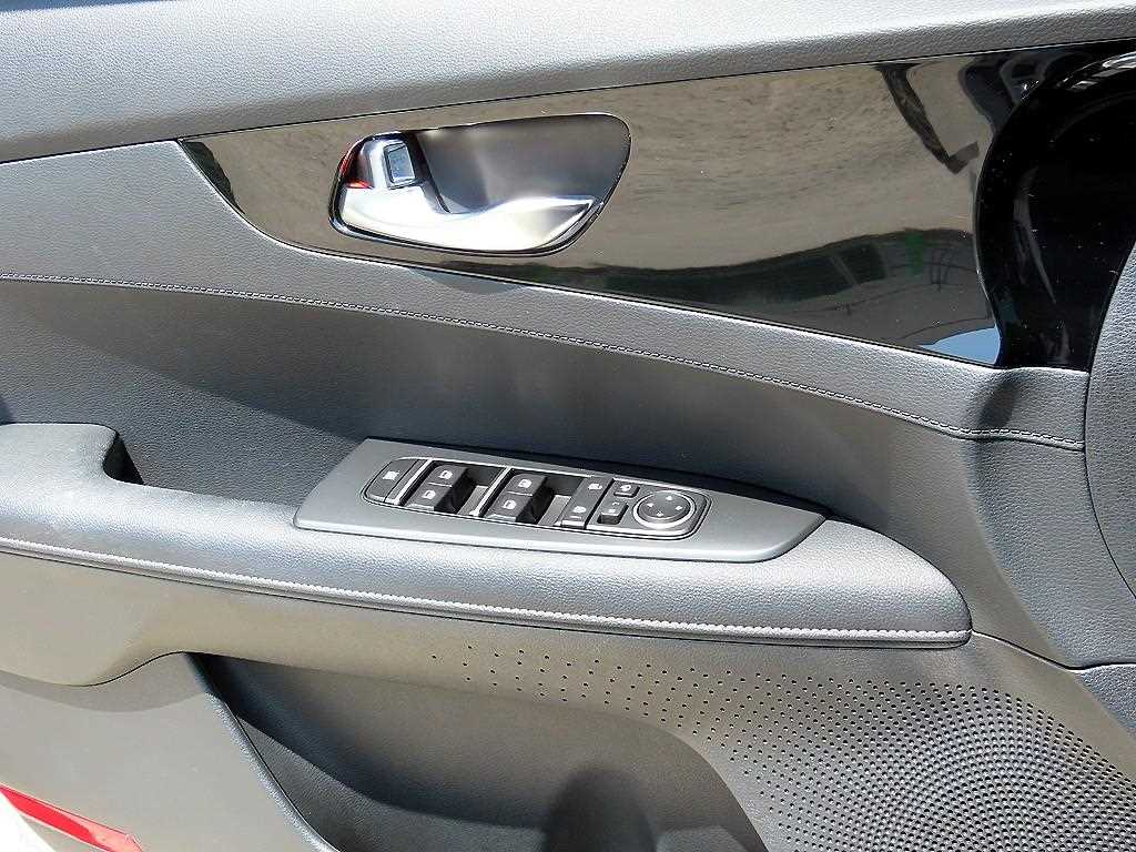KIA K3 - Vista 11