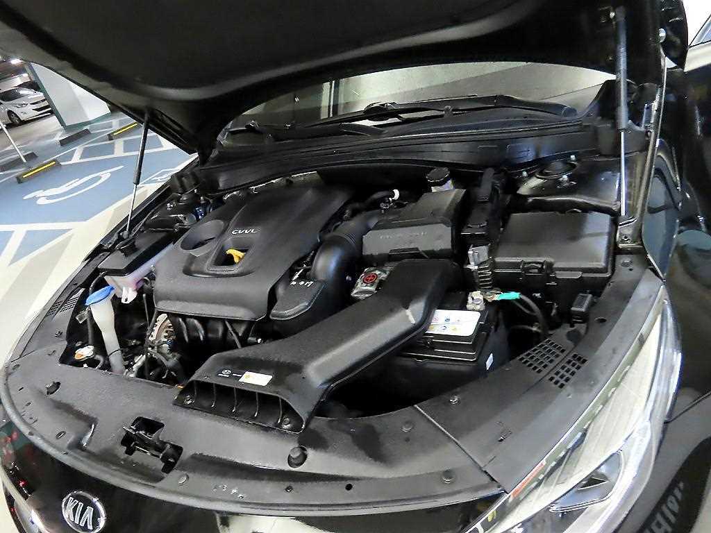 KIA K5 2019 Negro - Importación desde Corea - HF Imports Iquique - Foto 18