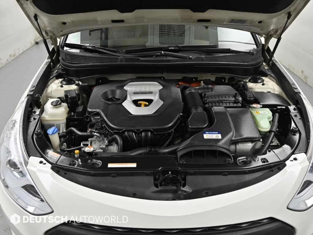 HYUNDAI Sonata - Vista 6