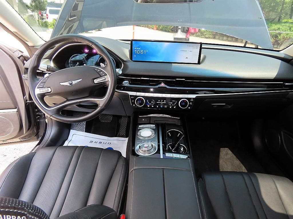 Genesis G80 - Vista 9