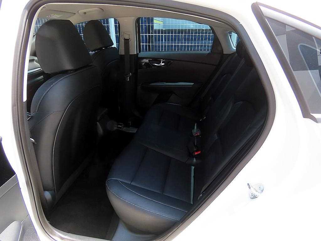 KIA K3 - Vista 6