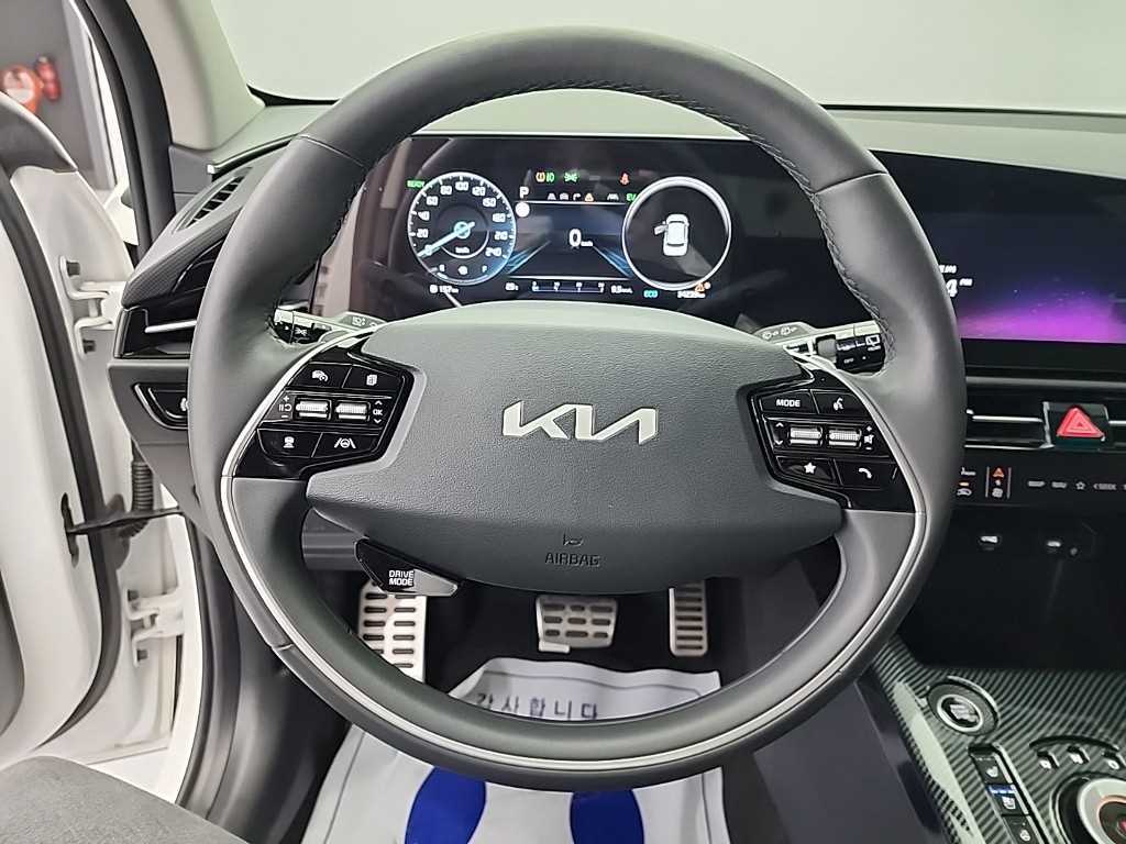 KIA Niro - Vista 9