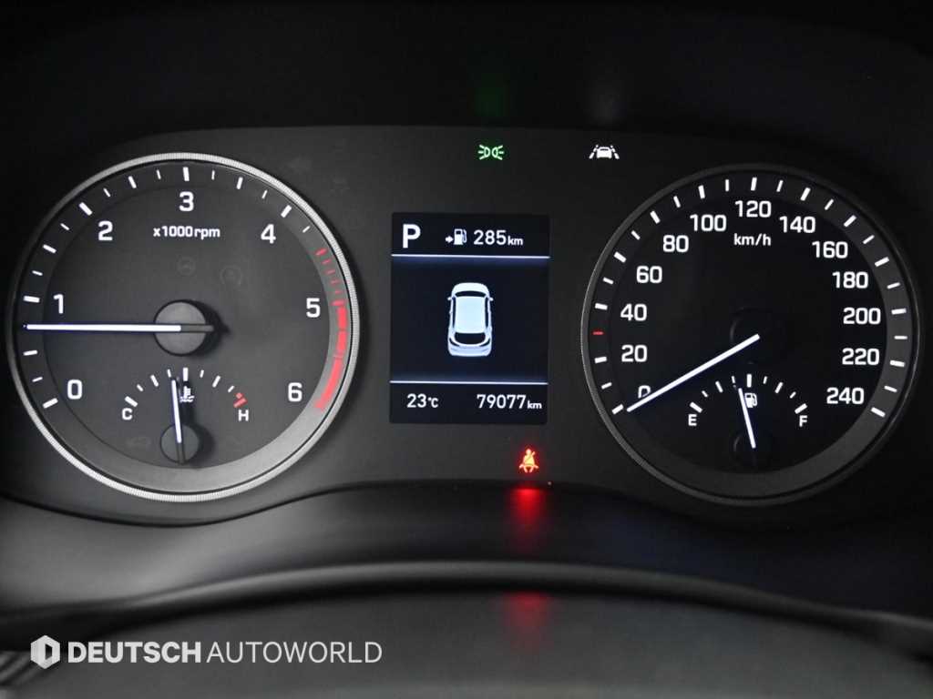 HYUNDAI Tucson - Vista 8