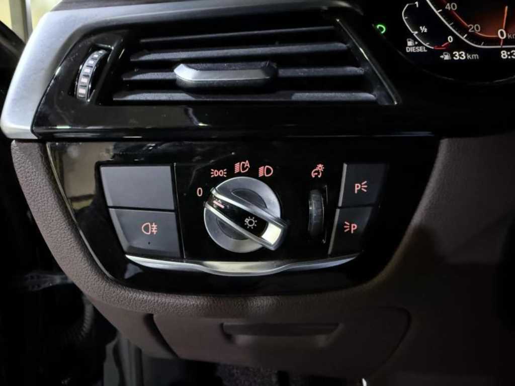 BMW 5 Series 2021 Negro - Importación desde Corea - HF Imports Iquique - Foto 18
