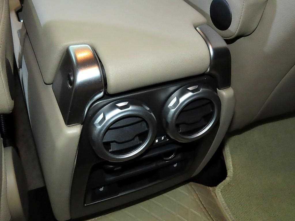 Land Rover Discovery 2013 Blanco - Importación desde Corea - HF Imports Iquique - Foto 13