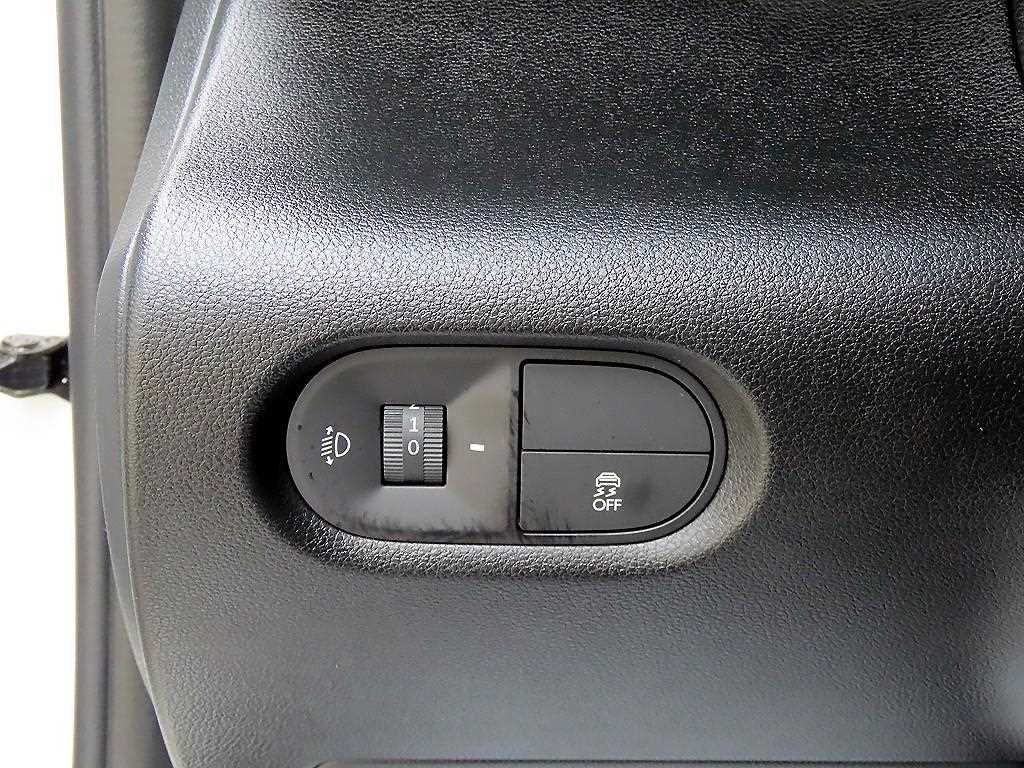 HYUNDAI Casper - Vista 12