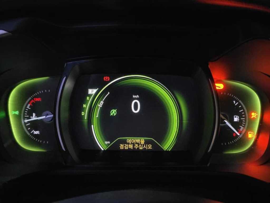 SAMSUNG QM6 2017 Blanco - Importación desde Corea - HF Imports Iquique - Foto 17