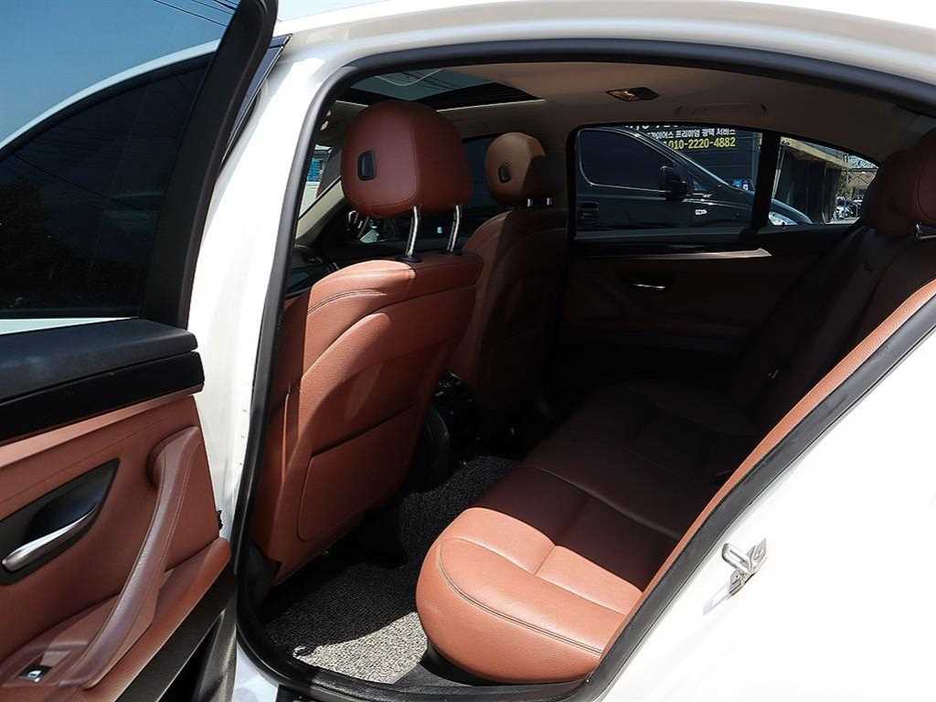BMW 5 Series - Vista 7