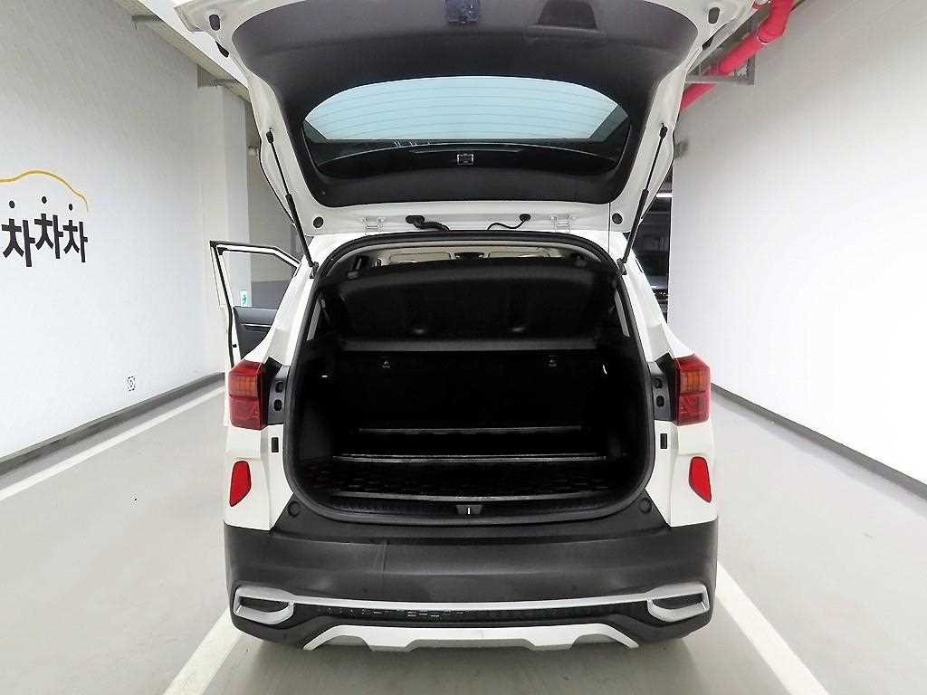 KIA Seltos - Vista 5