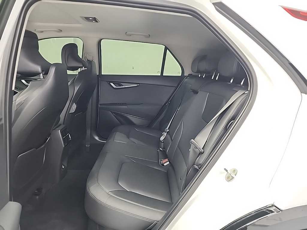 KIA Niro - Vista 12