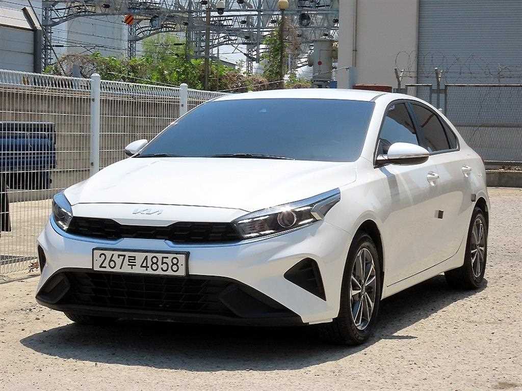 KIA K3 - Vista 2