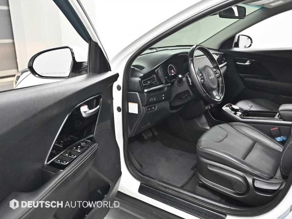 KIA Niro - Vista 9