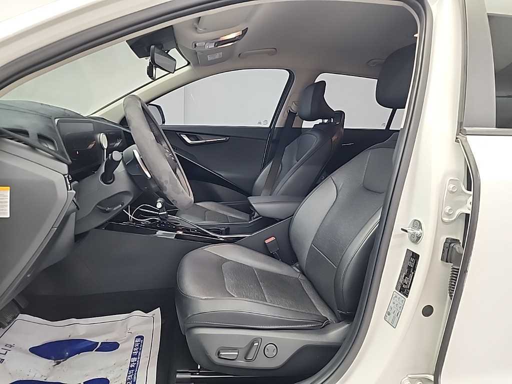 KIA Niro - Vista 11