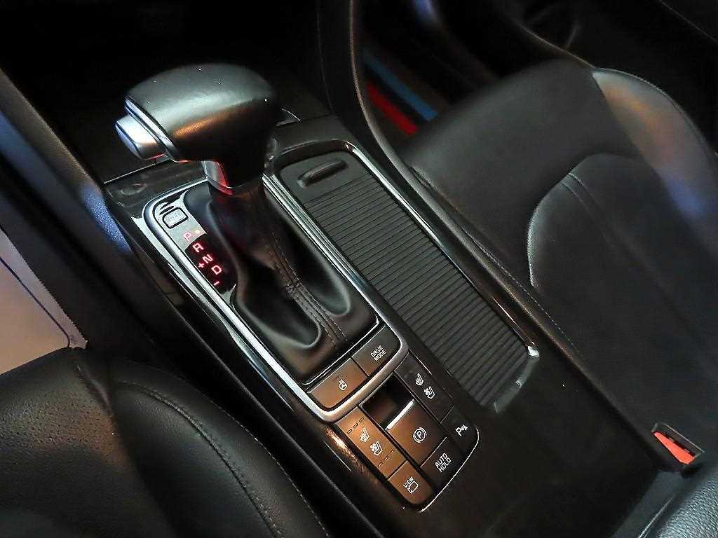 KIA K5 - Vista 12