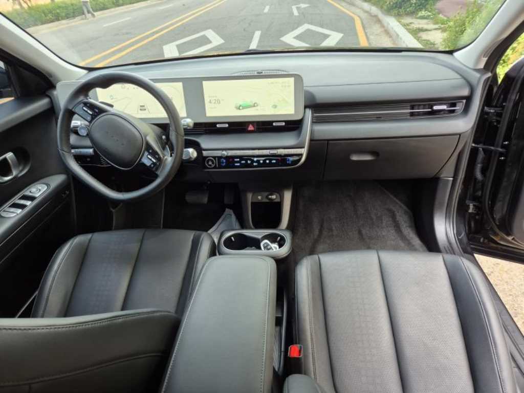 HYUNDAI Ioniq 5 - Vista 9