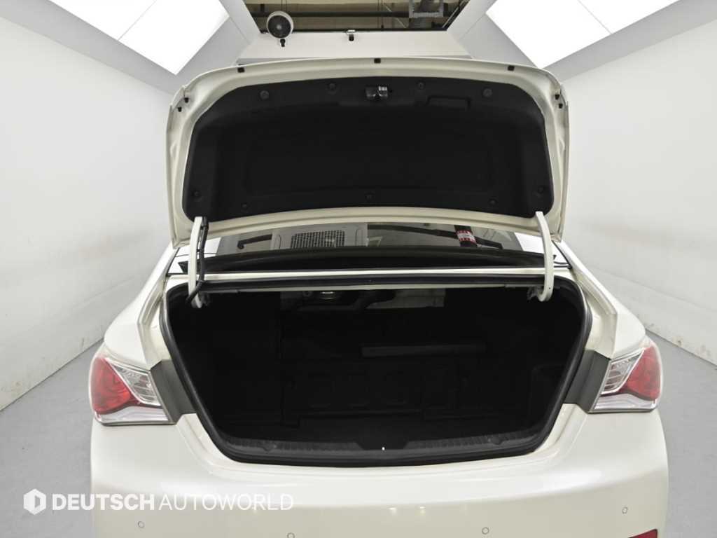 HYUNDAI Sonata 2014 Blanco - Importación desde Corea - HF Imports Iquique - Foto 19