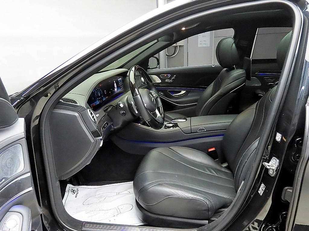 Mercedes Benz S Class - Vista 5