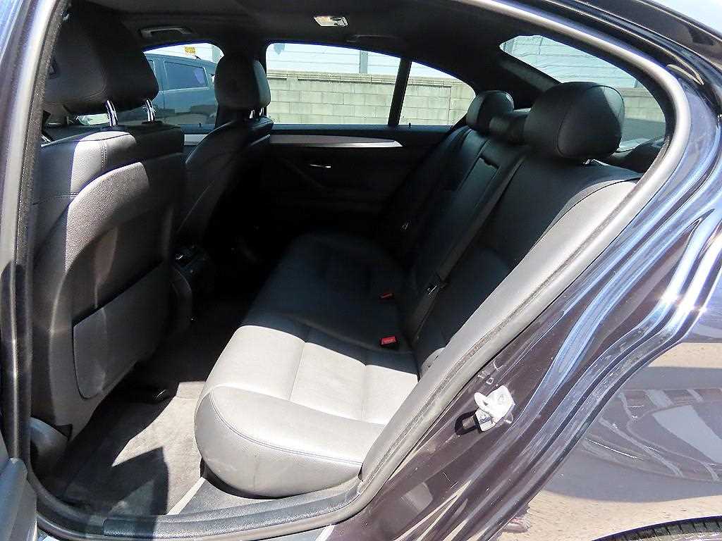 BMW 5 Series - Vista 6