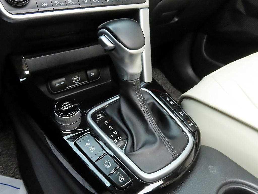 KIA Seltos - Vista 10