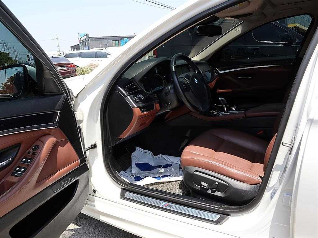 BMW 5 Series - Vista 6