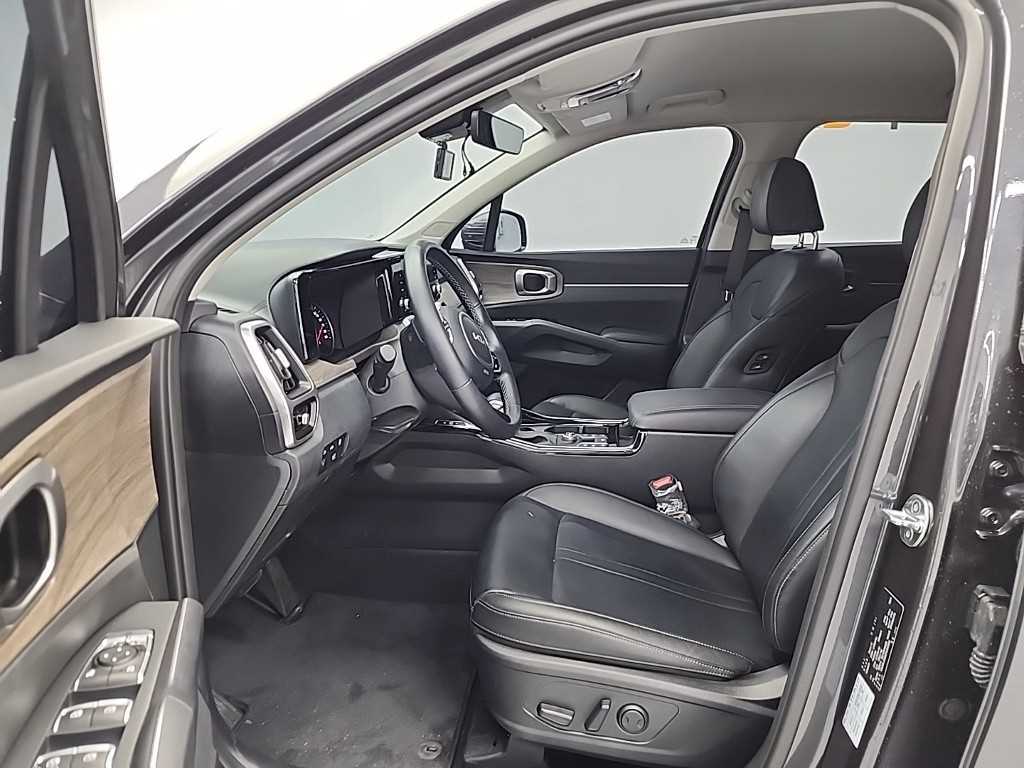 KIA Sorento - Vista 11