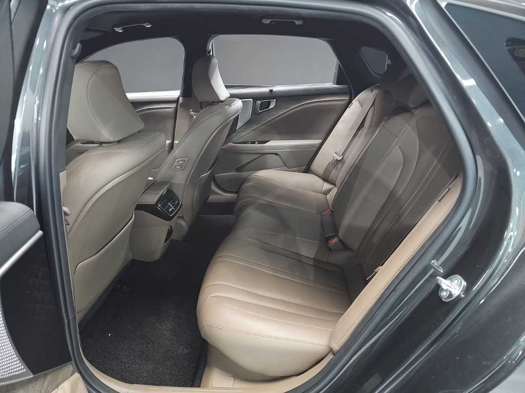 KIA K8 - Vista 12