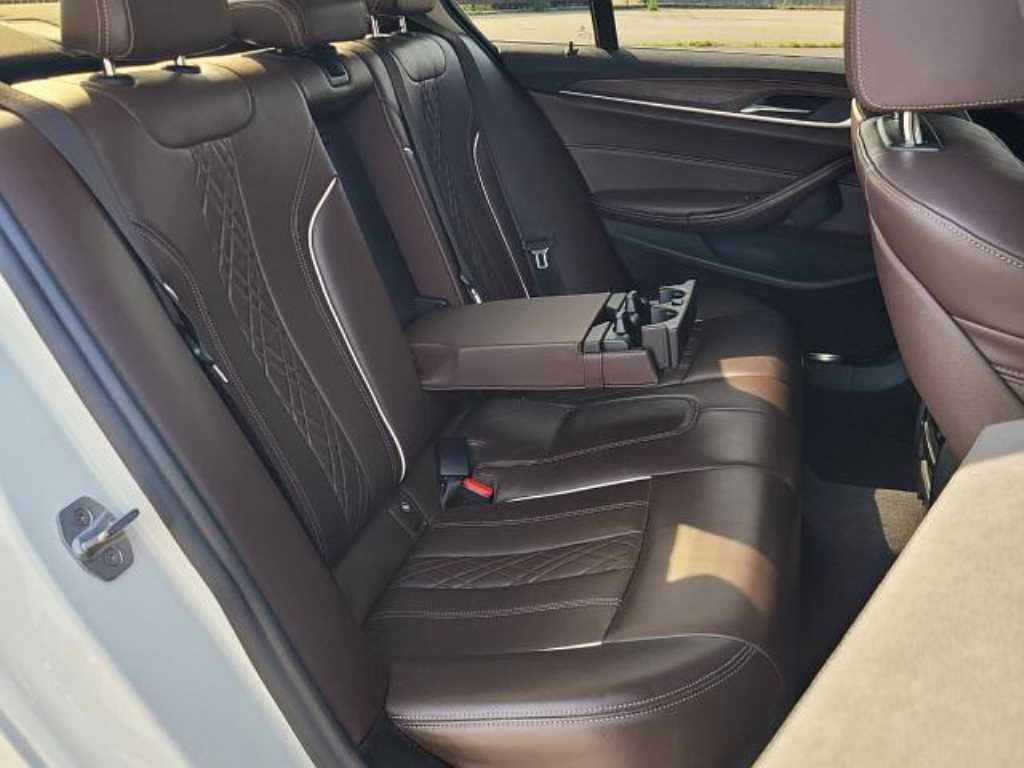 BMW 5 Series 2018 - Importación desde Corea - HF Imports Iquique - Foto 13