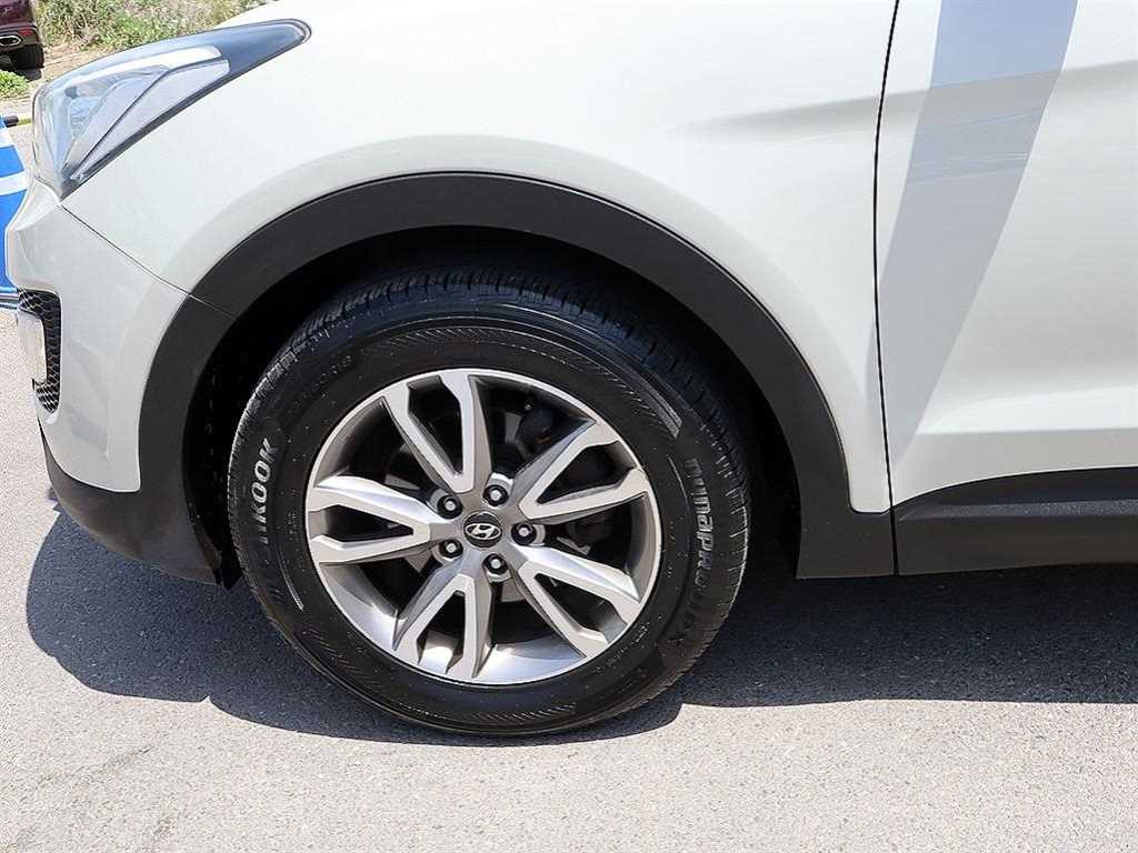 HYUNDAI Santa Fe 2013 the color of pearl - Importación desde Corea - HF Imports Iquique - Foto 17
