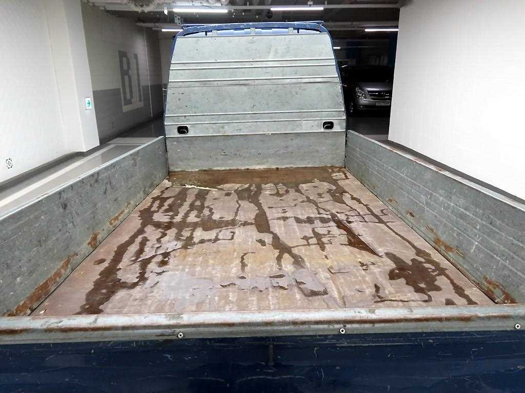 Small Truck Cargo (small) - Vista 5