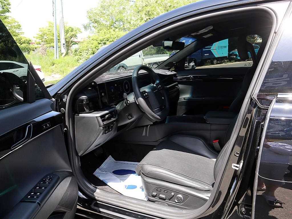 HYUNDAI Grandeur - Vista 6