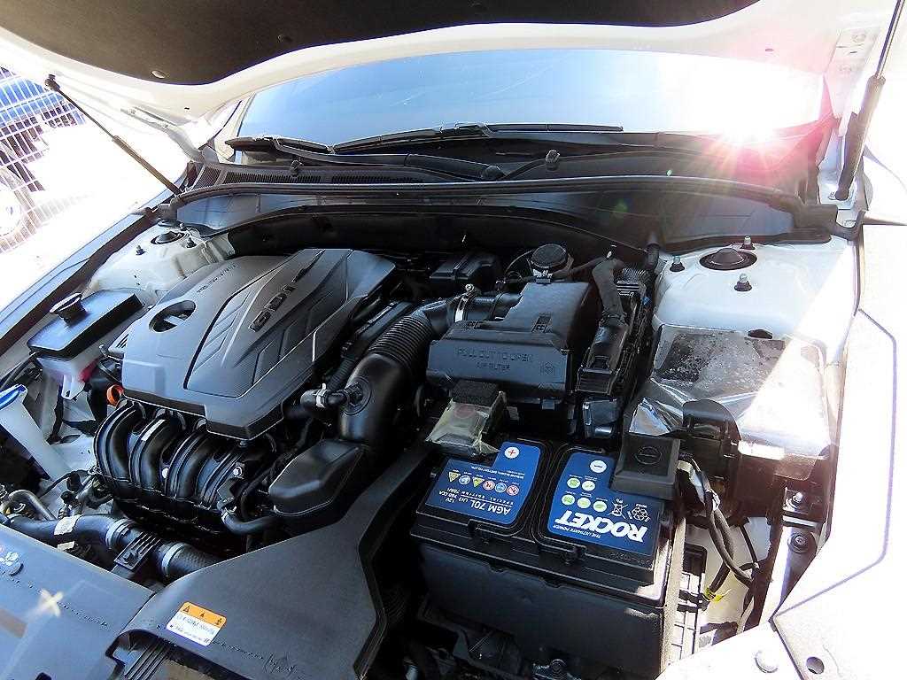 HYUNDAI Grandeur 2022 Blanco - Importación desde Corea - HF Imports Iquique - Foto 19