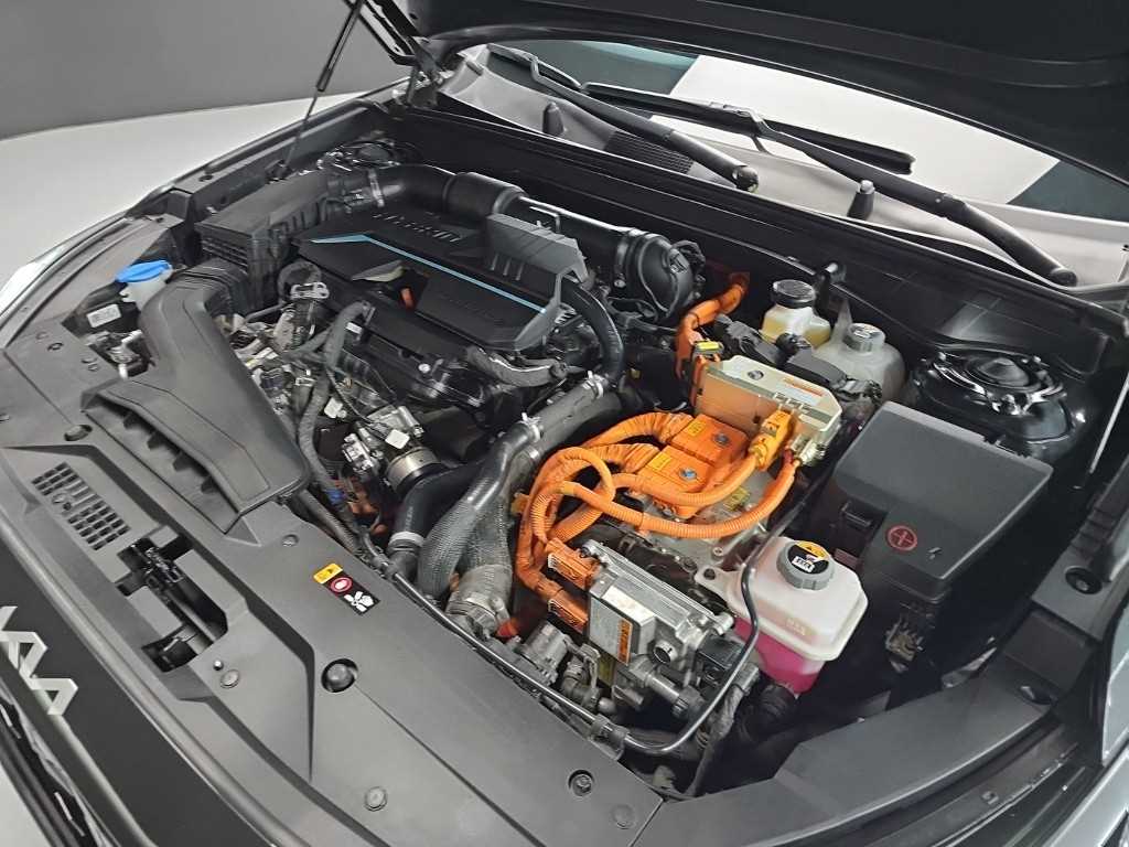 KIA K8 - Vista 5
