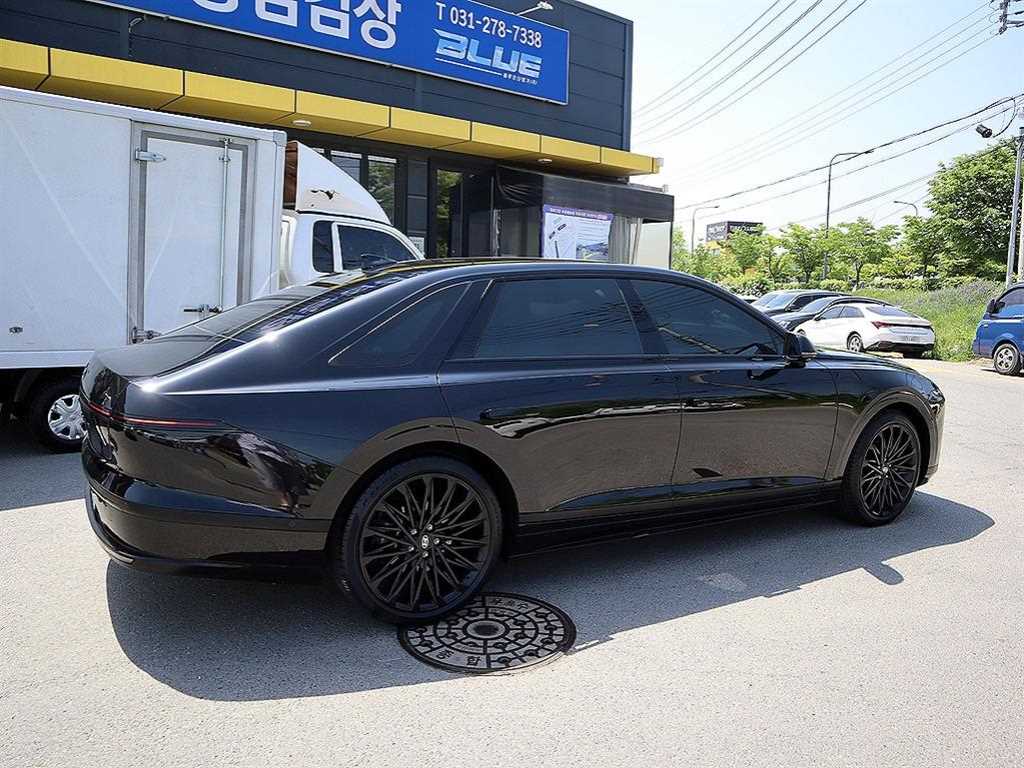 HYUNDAI Grandeur - Vista 4